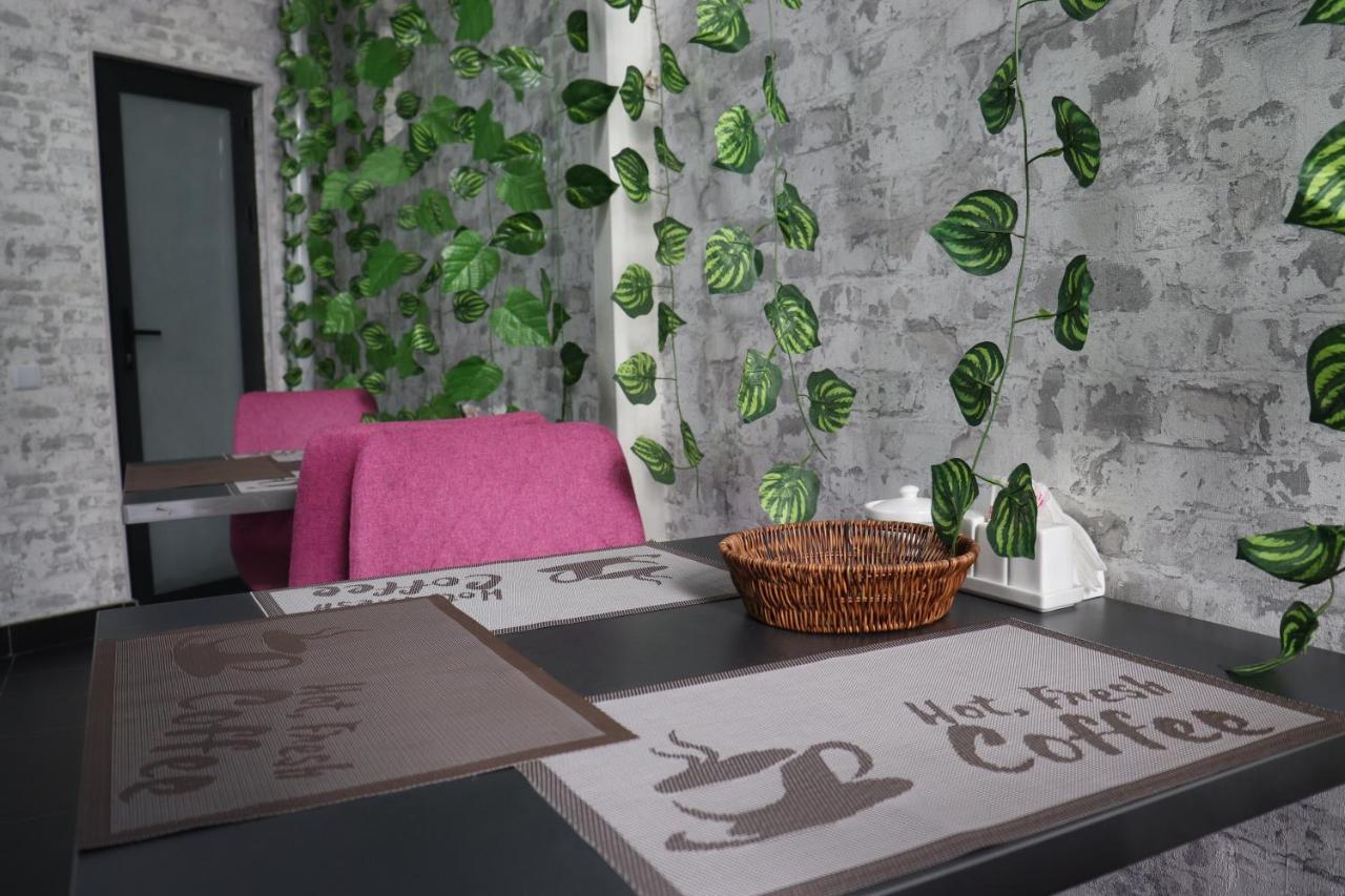 Bobur Hotel Tasjkent Buitenkant foto