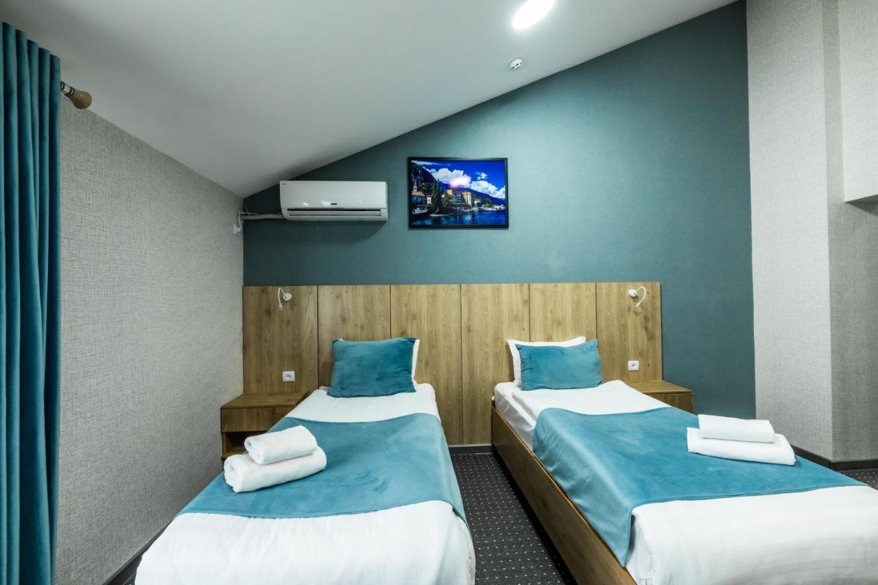 Bobur Hotel Tasjkent Buitenkant foto